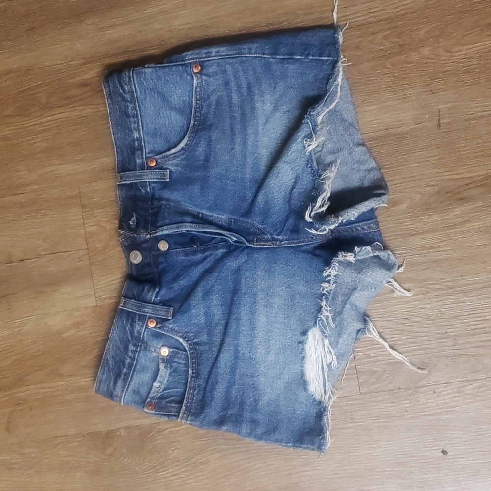 Levi shorts